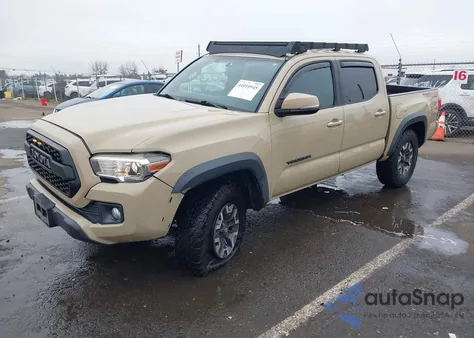 2017 Toyota Tacoma Trd Off Road z USA, uszkodzony, nr VIN 3TMCZ5AN7HM114547